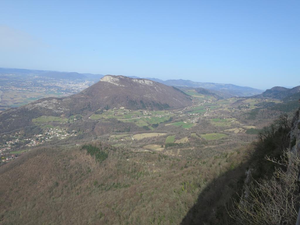12h31m28-Canon_PowerShot_S120