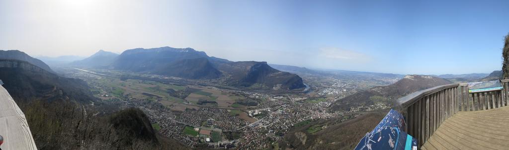 Depuis le Belvédère de Chalais
