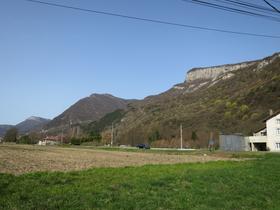 Chalais au loin, depuis le Logis-Neuf