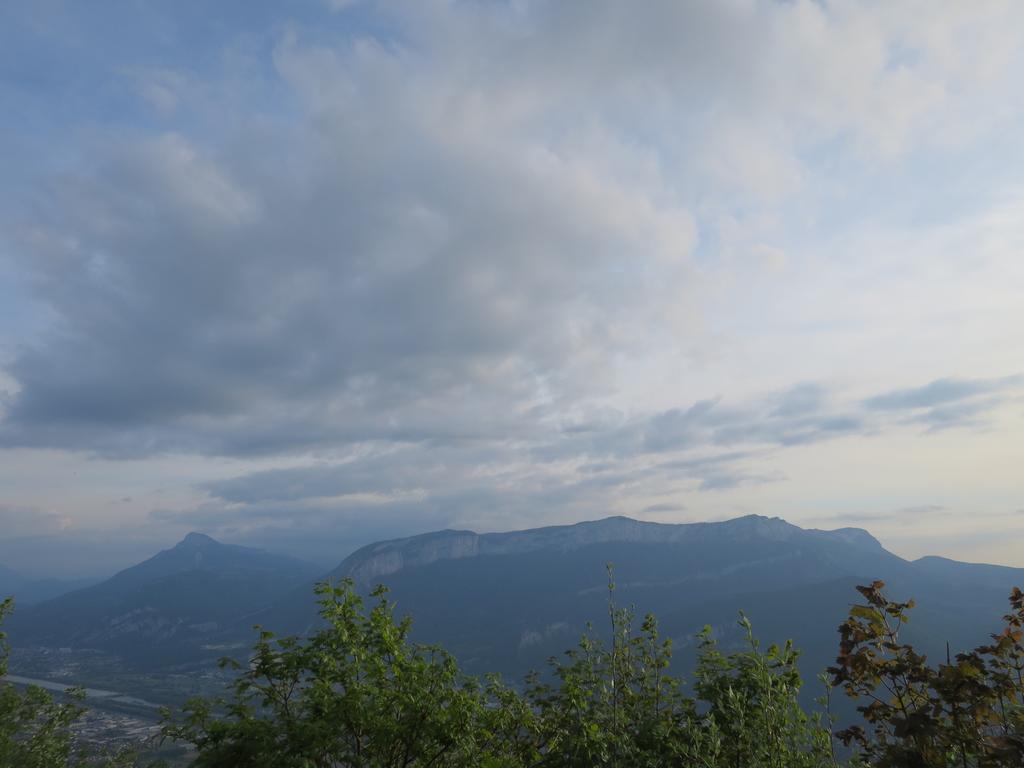 Nuages (pas trop?) menaçants
