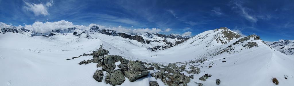 Du Petit Vallon au Col d'Agnel