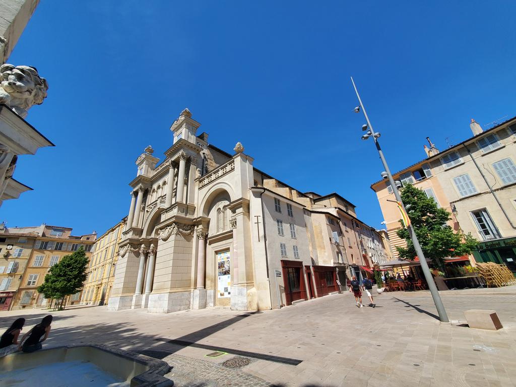 Aix