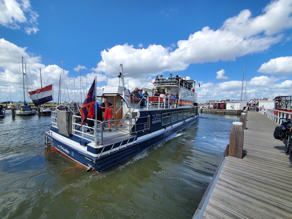 Départ du ferry (sans nous)