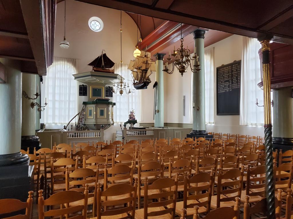 Kerkje aan de Zee