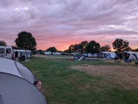 Coucher de soleil sur le camping